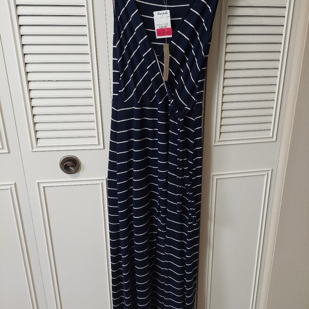 See You Monday - Sleeveless Dress - Navy/White - Large